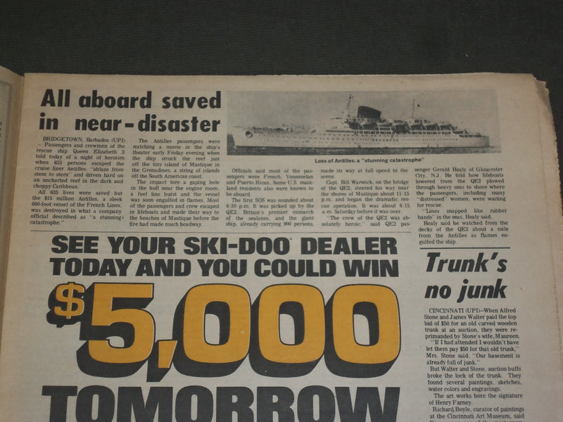 1971 JANUARY 10 SUNDAY EXPRESS NEWSPAPER - ANTILLES SHIP NEAR-DISASTER - NP 3259