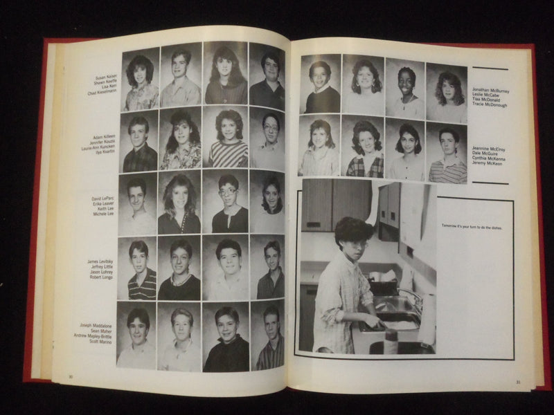 1988 IMPRESSIONS PEQUANNOCK VALLEY SCHOOL YEARBOOK- POMPTON PLAINS, NJ - YB 3166