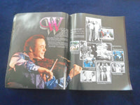 1982 ON TOUR WITH ROY CLARK PROGRAM - J 8378