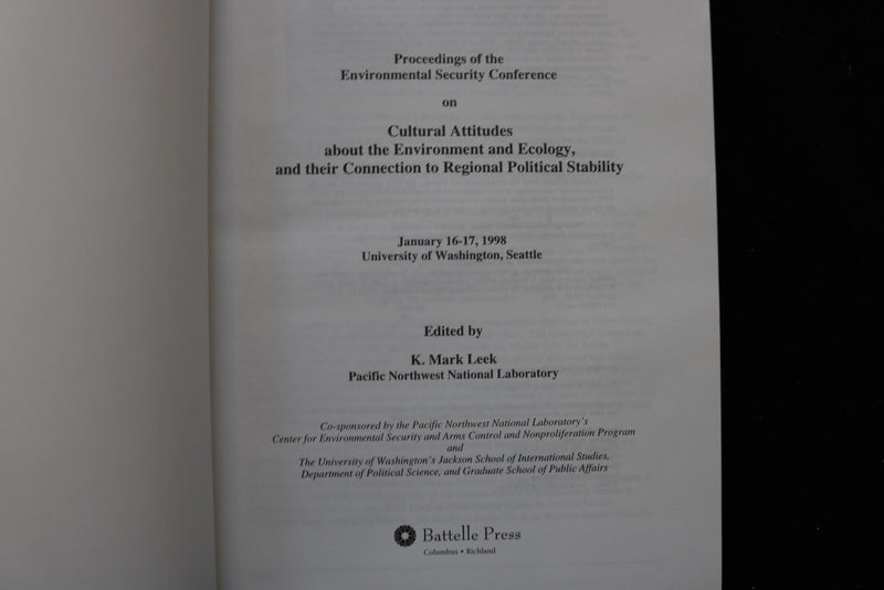 1999 ENVIRONMENT AND ECOLOGY, CONNECTION TO STABILITY BY LEEK SOFTCOVER- KD 9831
