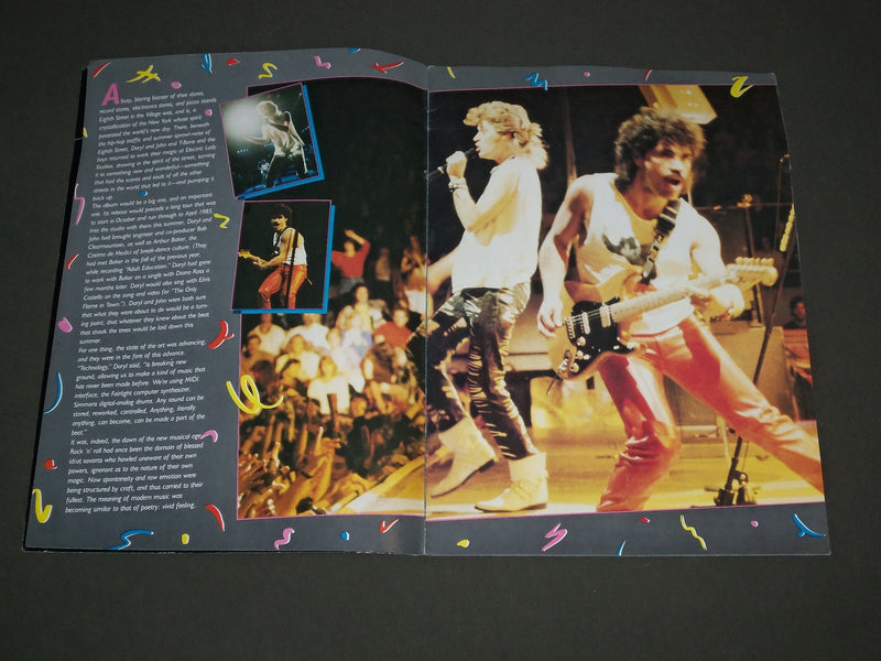 HALL & OATES LIVE THRU 85 PROGRAM - NICE PHOTOS - DARYL JOHN - J 2218