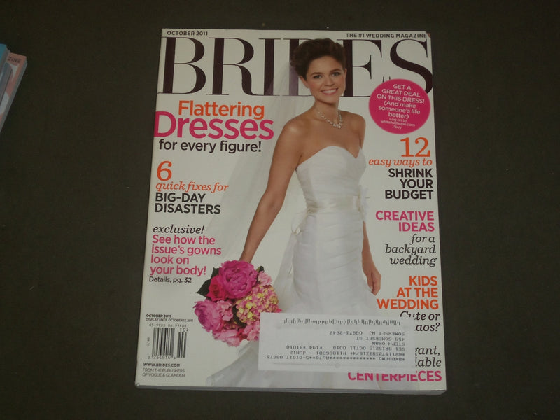 2011 OCTOBER BRIDES MAGAZINE - NICE COVER, PHOTOS & ARTICLES - B 2208