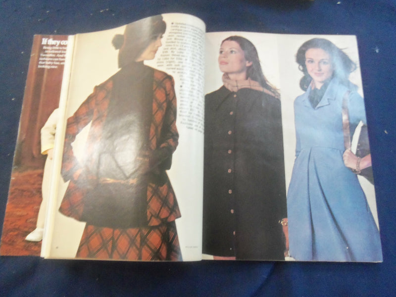 1969 SEPTEMBER GOOD HOUSEKEEPING MAGAZINE - JOAN KENNEDY - SP 4796F