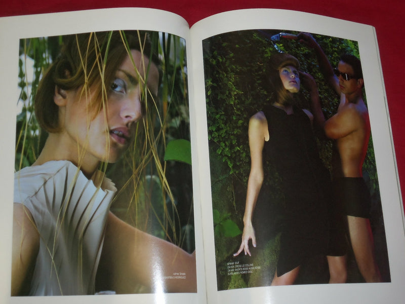 CLEAR MAGAZINE VOLUME I ISSUE 3- LIQUIFY - FASHION & ARCHITECTURE - RC 323