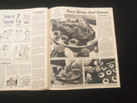 1947 APRIL 27 SYRACUSE HERALD AMERICAN PARADE MAGAZINE - SHOWER TIME - SP 886T