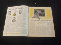 1937 FEBRUARY 6 RADIO GUIDE MAGAZINE - JACK BENNY ILLUSTRATED COVER - SP 9517G