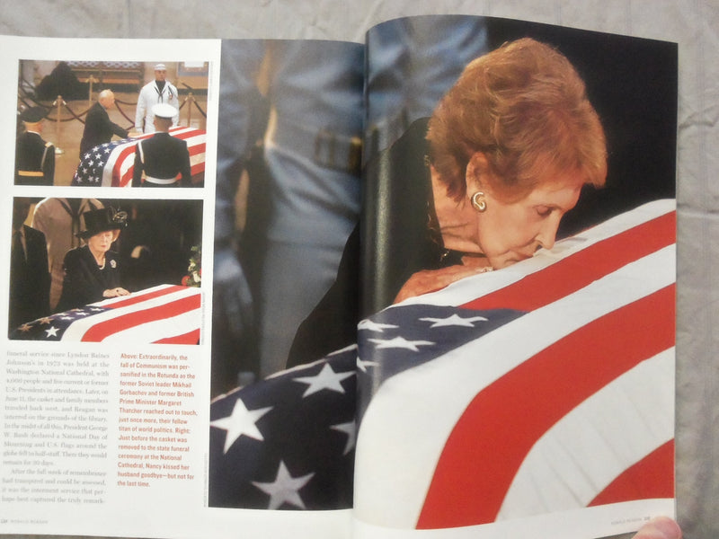 2011 LIFE ILLUSTRATED MAGAZINE - RONALD REAGAN AT 100 - K 259