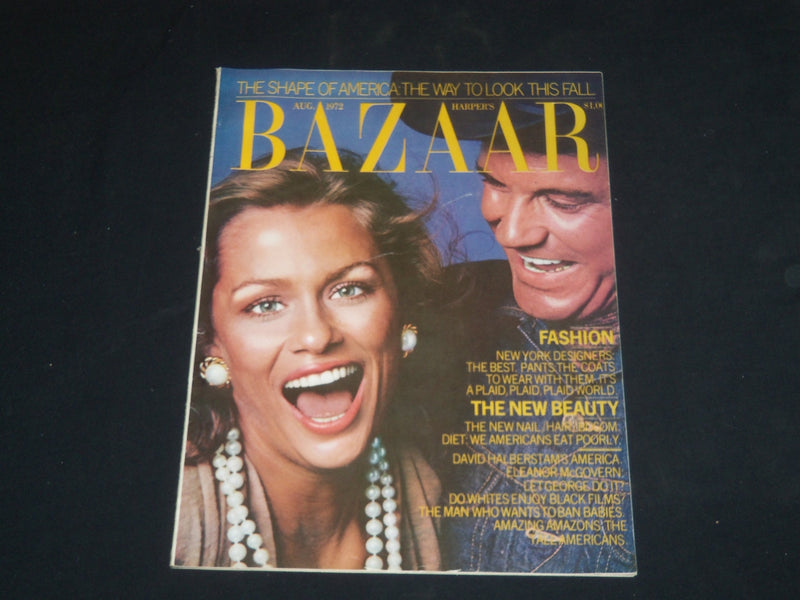 1972 AUG HARPER'S BAZAAR MAGAZINE-LAUREN HUTTON & CLIFF ROBERTSON COVER- SP 4262