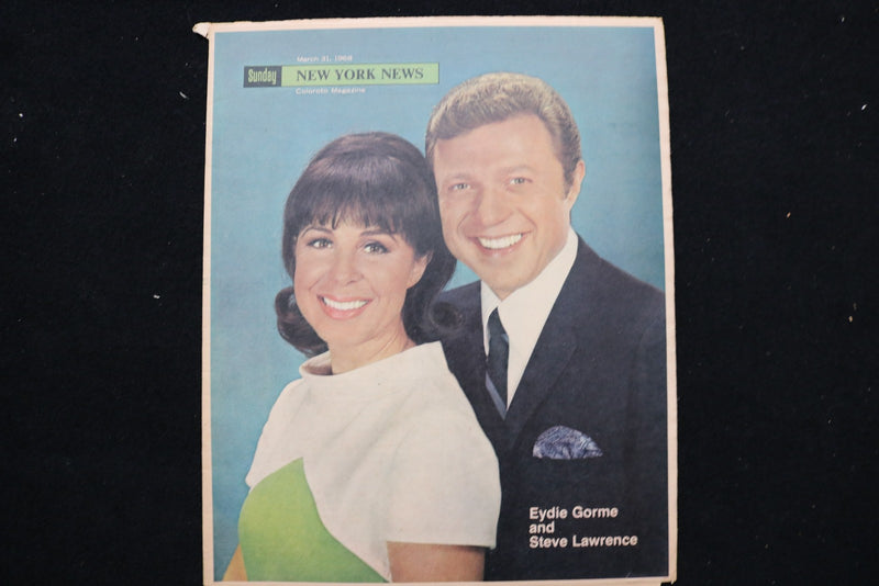 1968 MAR 31 SUNDAY NY NEWS COLOROTO MAGAZINE - STEVE LAWRENCE COVER - E 25472