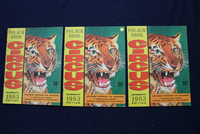 1958-1973 POLLACK BROS. CIRCUS PROGRAMS - LOT OF 17 - O 3639
