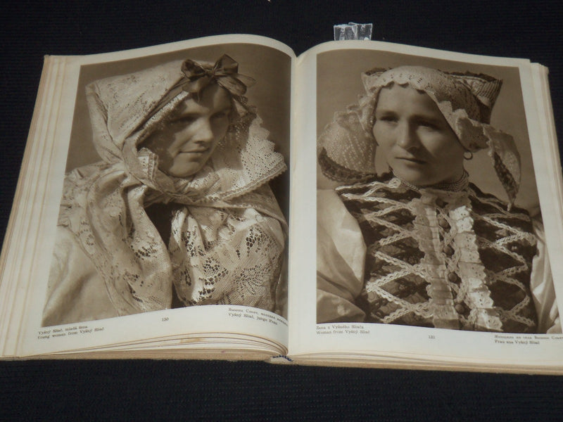 1956 SLOVENSKO VO FOTOGRAFII VOLUME BY MARTIN OSVESTA - KAROLA PLICKU - KD 1380D