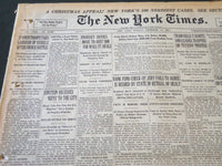 1930 DECEMBER 14 NEW YORK TIMES - EINSTEIN RECEIVES KEYS TO THE CITY - NT 5626