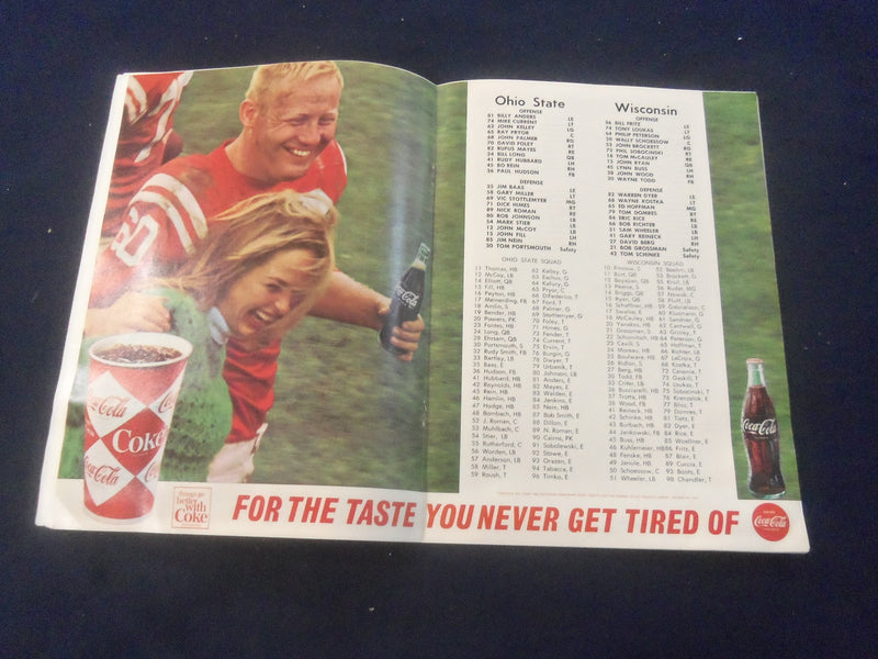 1966 OCT 22 FOOTBALL PROGRAM - OHIO STATE UNIV VS UNIV OF WISCONSIN - SP 9336Y