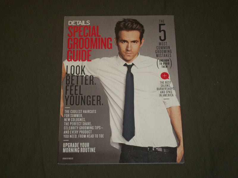 2011 JUNE/JULY DETAILS MAGAZINE - RYAN REYNOLDS COVER - B 1640