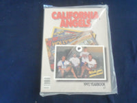 1992 CALIFORNIA ANGELS YEARBOOK - ST 3398N