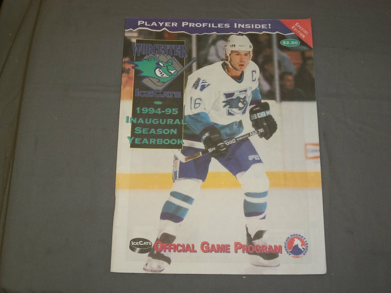 1994-1995 WORCESTER ICE CATS HOCKEY PROGRAM - J 4099