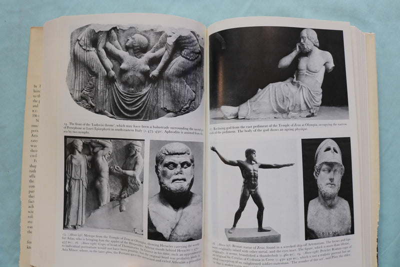 1989 THE CLASSICAL GREEKS HARDCOVER BOOK BY MICHAEL GRANT - KD 9669
