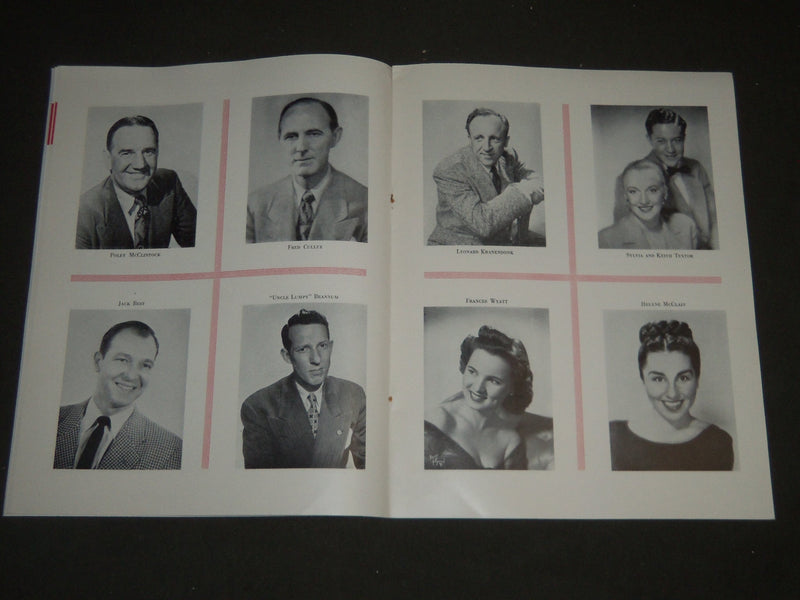 1953 FRED WARING'S PENNSYLVANIANS SOUVENIR PROGRAM - NICE PHOTOS - ST 4774