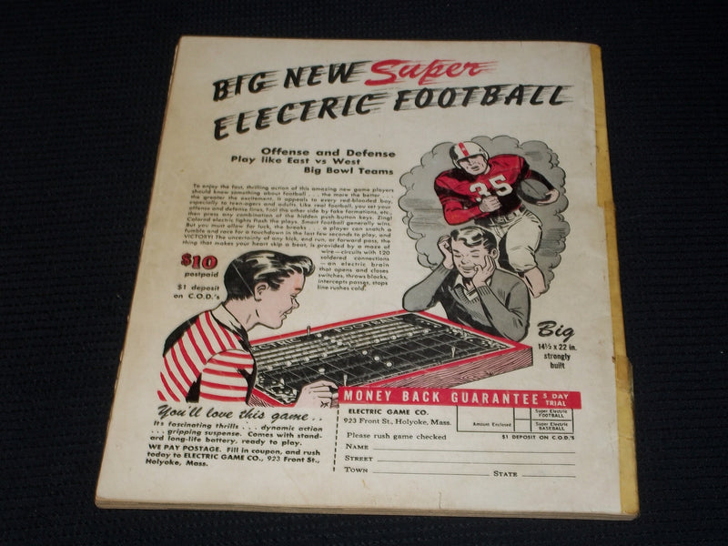 1949 FALL 1949 COMPLETE FOOTBALL MAGAZINE - DICK MCKISSACK COVER - E 7948