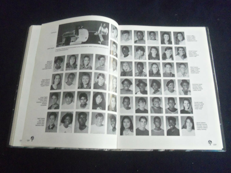 1992 LION GREENVILLE HIGH SCHOOL YEARBOOK - GREENVILLE, TEXAS - YB 2823