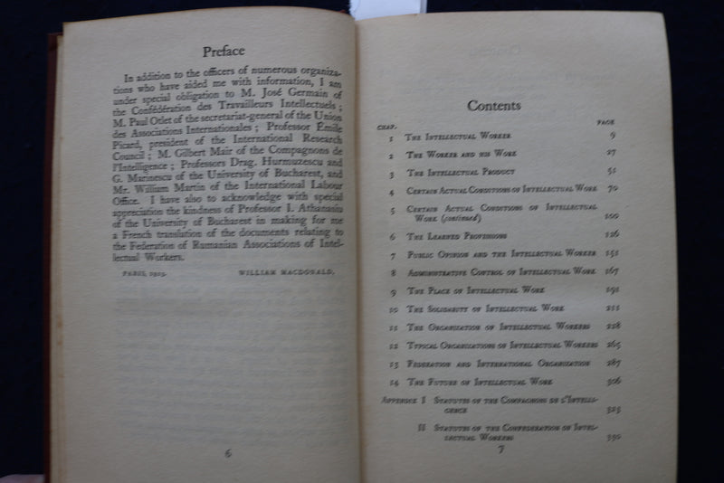 1923 THE INTELLECTUAL WORKER HARDCOVER BOOK BY WILLIAM MACDONALD - KD 9543