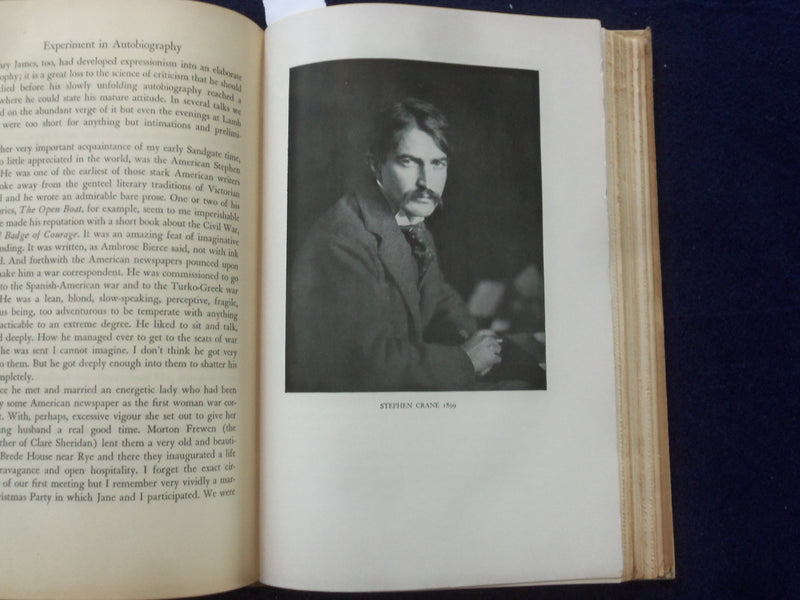 1934 EXPERIMENT IN AUTOBIOGRAPHY HARDCOVER BOOK BY H. G. WELLS - KD 8623