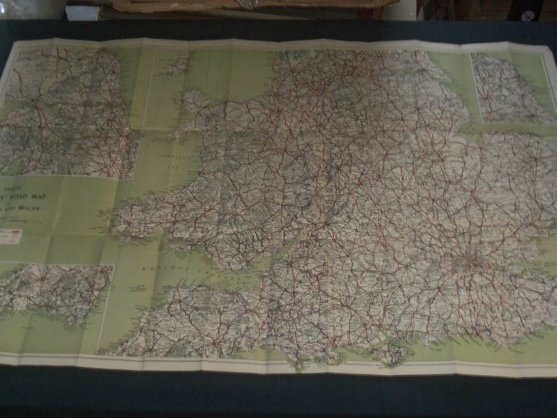 1920'S SAFETY OR GRADED ROAD MAP OF ENGLAND BOOK - LARGE SCALE EDITION - J 3938