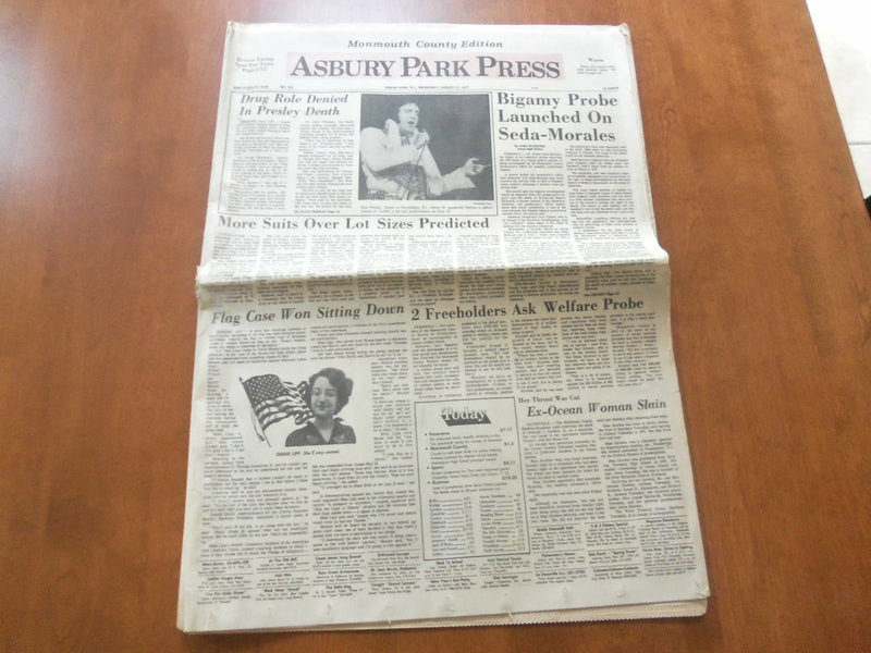 1977 AUGUST 18 ASBURY PARK PRESS - DRUG ROLE DENIED IN PRESLEY DEATH - NP 4685