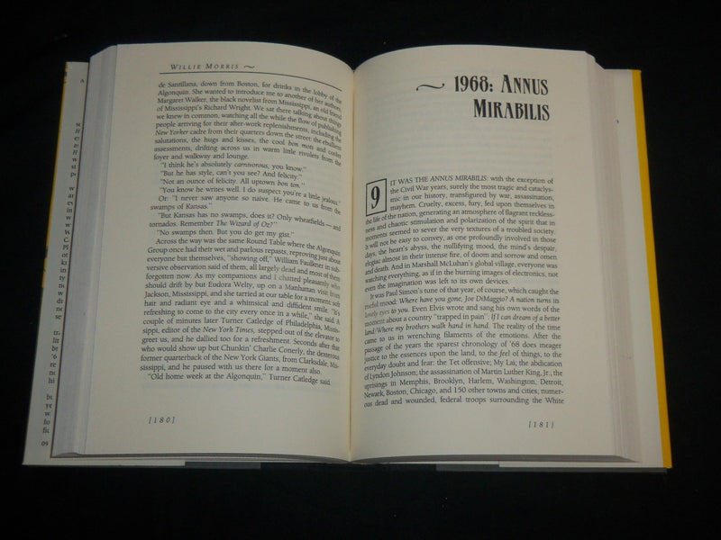 1993 NEW YORK DAYS HARDCOVER BOOK BY WILLIE MORRIS - FIRST EDITION - KD 6714