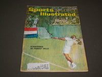 1961 SEPTEMBER 4 SPORTS ILLUSTRATED MAGAZINE- STRATEGIES AT FOREST HILLS-SP 9021