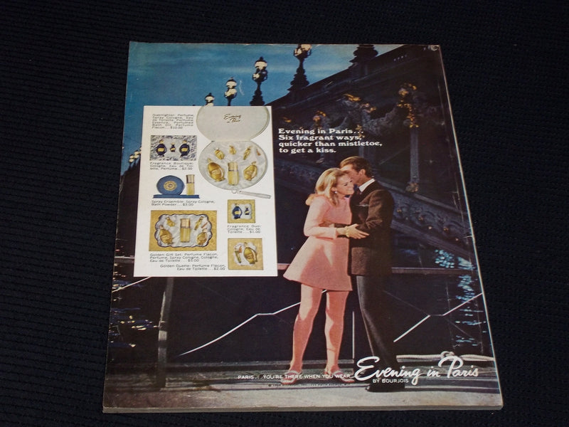 1969 JANUARY MOVIE LIFE MAGAZINE - STREISAND & JASON FRONT COVER - E 1400