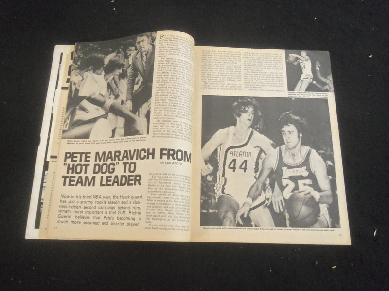 1973 JANUARY PRO SPORTS MAGAZINE - RATING FOOTBALL VIOLENT HEAD HUNTERS - B 6348