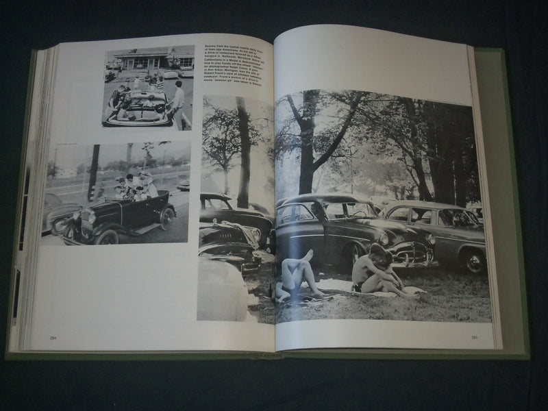 1977 THE AUTOMOBILE IN AMERICA BOOK BY STEPHEN SEARS - WITH SLIP CASE - KD 5439