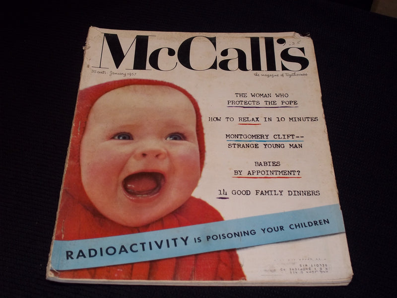 1957 JANUARY MCCALL'S MAGAZINE - NICE FASHION FRONT COVER - E 20264