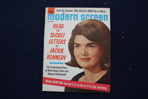 1965 JULY MODERN SCREEN MAGAZINE - JACQUELINE KENNEDY COVER - E 17435