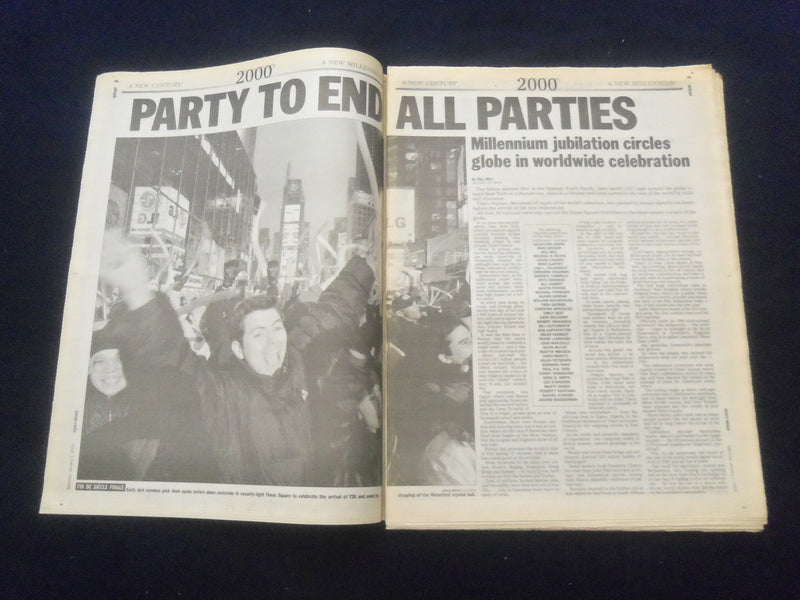2000 JAN 1 NEW YORK DAILY NEWS NEWSPAPER - 2000! - NP 6059