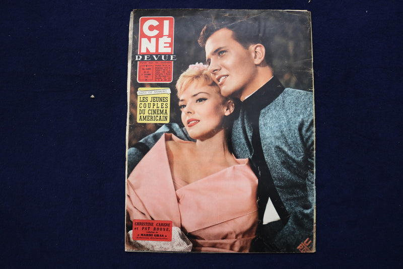 1958 OCTOBER 31 CINE REVUE MAGAZINE - DORIS DAY-PAT BOONE COVER - E 22023