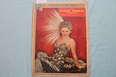 1942 NOV 15 SUNDAY MIRROR NEWSPAPER MAGAZINE SECTION - PRISCILLA LANE - NP 9101