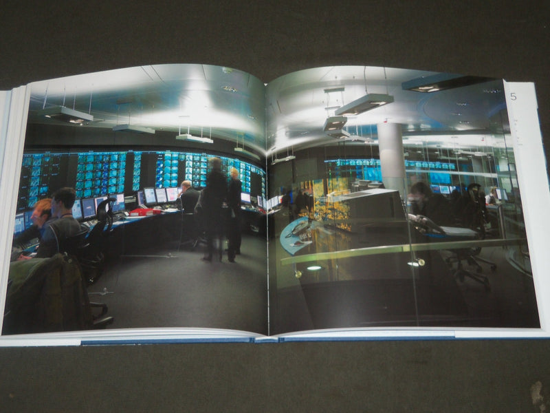 2010 HLW 125 ARCHITECTURAL DESIGN BOOK - GREAT PHOTOS - I 371