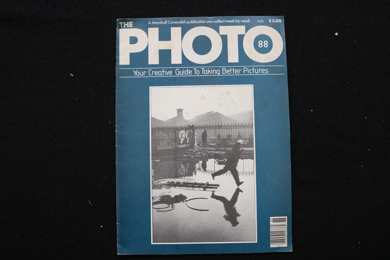 1984 THE PHOTO 88 MAGAZINE - HENRI CARTIER-BRESSON COVER - E 25438