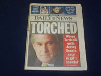2002 OCT 1 NY DAILY NEWS NEWSPAPER - TORRICELLI QUITS NJ SENATE RACE - NP 4072
