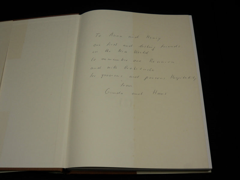 1982 LAS VIDRIERAS DE LA CATEDRAL DE LEON HARDCOVER BOOK - R 604G