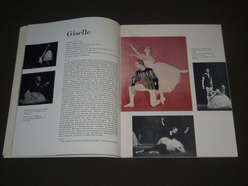 1961 NOVEMBER 7 LENINGRAD KIROV BALLET PROGRAM + TICKET STUB - ST 5217