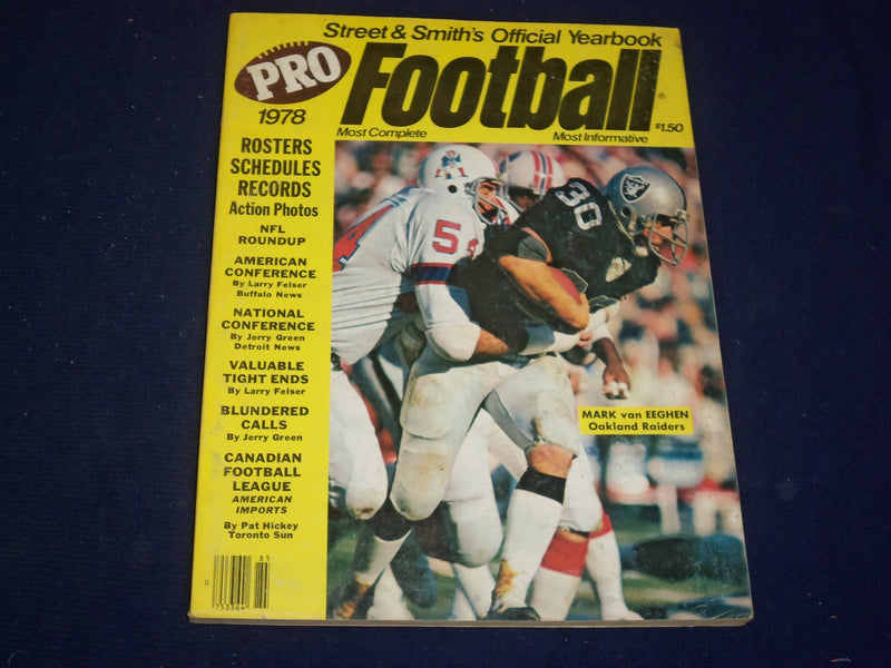 1978 STREET AND SMITH'S FOOTBALL MAGAZINE - MARK VAN EEGHEN - SP 9559