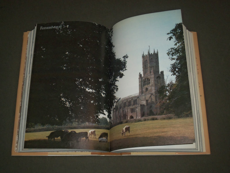 1980 BOOK OF BRITISH VILLAGES HARDCOVER - NICE PHOTOS - I 1297