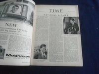 1960 NOVEMBER 21 TIME MAGAZINE - HONG KONG ILLUSTRATED COVER - T 3562
