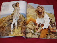2011 APRIL VOGUE PARIS MAGAZINE - GISELE BUNDCHEN COVER - HIGH FASHION - RC 181