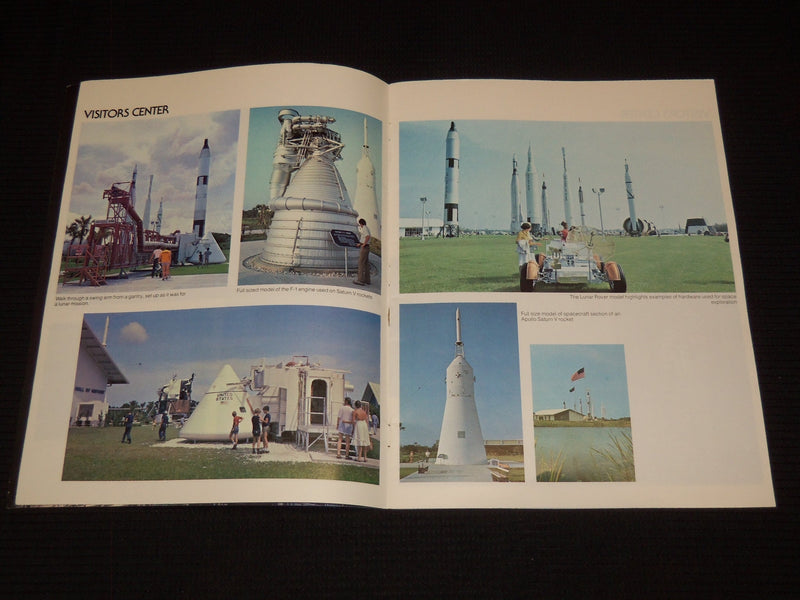 1970'S JOHN F. KENNEDY SPACE CENTER SOUVENIR BOOK - NICE PHOTOS - J 7883
