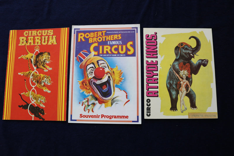 1970'S-1990'S HUGE CIRCUS PROGRAMS - LOT OF 45 - O 3506