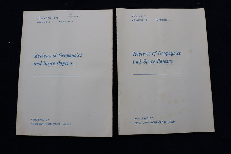 1974-1977 REVIEWS OF REOPHYSICS AND SPACE PHYSICS MAGAZINE - LOT OF 8 - O 3355